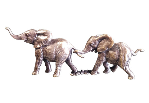 Butler & Peach Detailed Small Solid Hot Cast Bronze - Pair of Elephants 2099