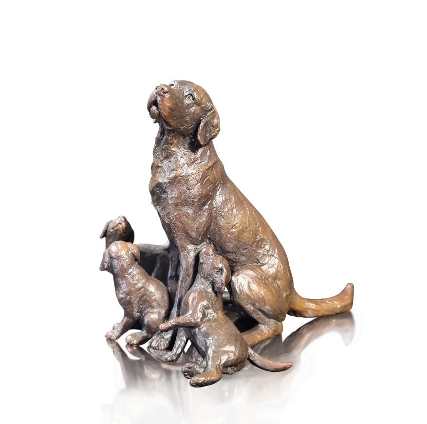 Richard Cooper Hot Cast Bronze Labrador with Puppies (1129)
