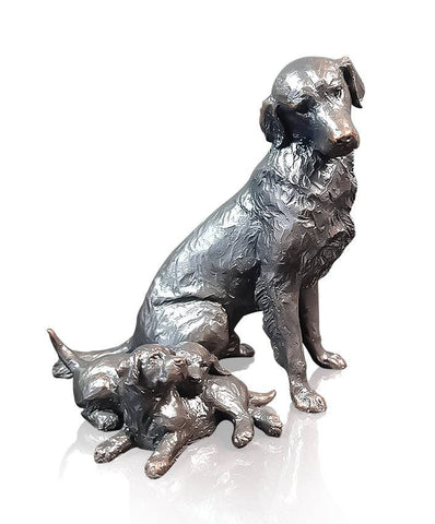 Retriever with Puppies (1202)