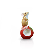 Mouse on Apple (117BC)